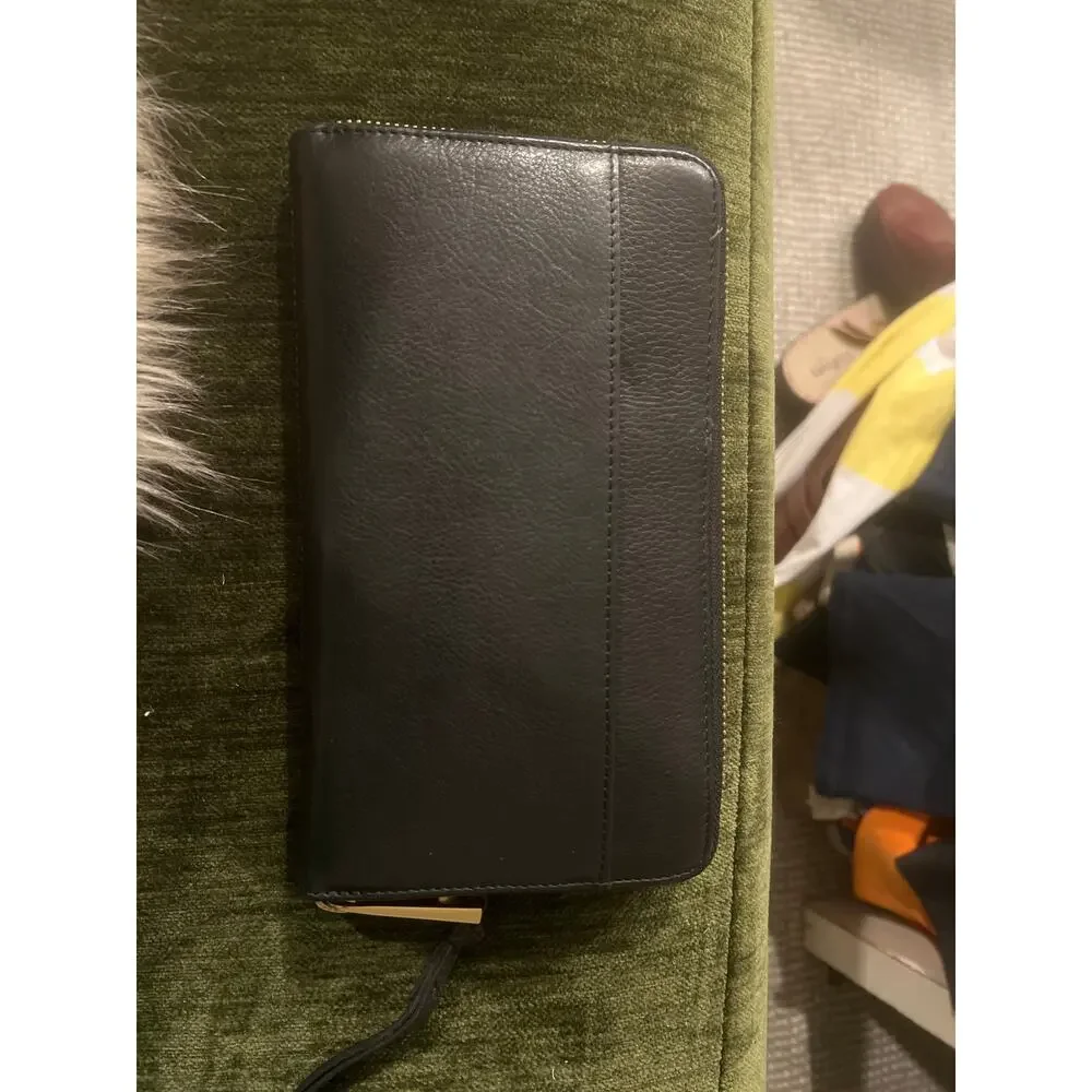 Margot black leather womens wallet